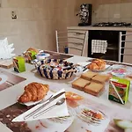 A Casa Di Amici Couette-café 3*