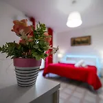 A Casa Di Amici Couette-café Caserte