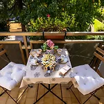 Couette-café A Casa Di Amici 3*