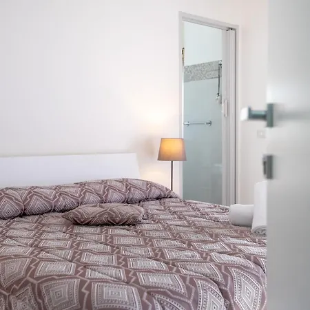 A Casa Di Amici Nocleg ze śniadaniem 3*