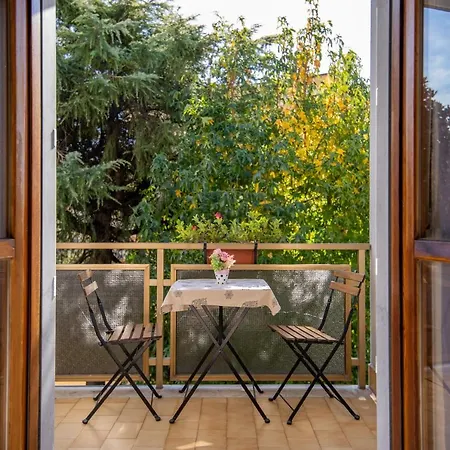 A Casa Di Amici Bed & Breakfast *