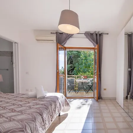 B&B A Casa Di Amici 카세르타